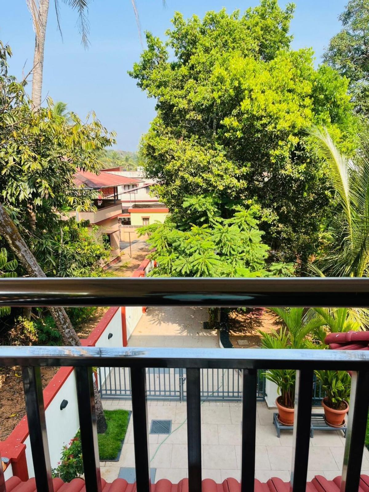 Tauro's Haven Homestay - Charming 3BHK, 4Bath Home Mangalore Exterior photo